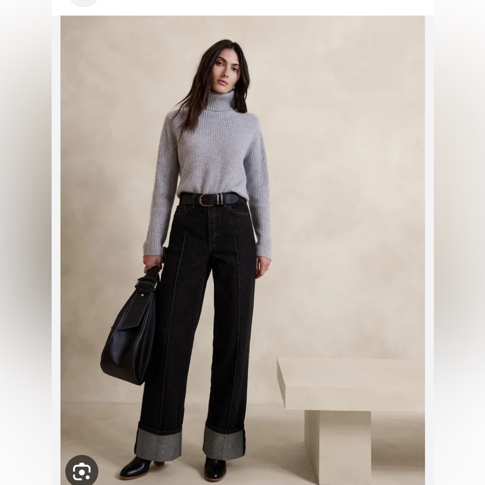 High Waisted BR Pleated Wide Leg Jeans Size 30